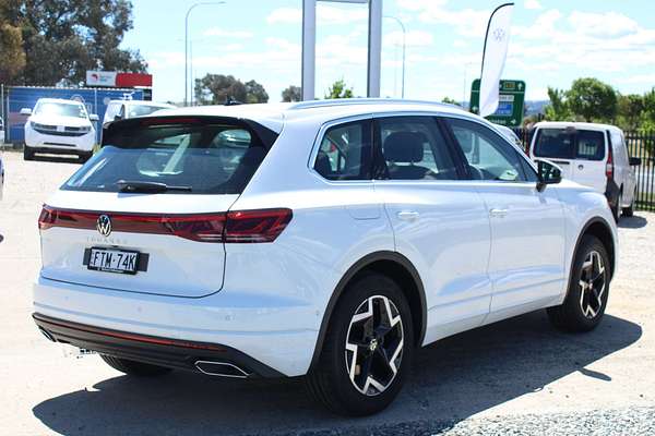 2025 Volkswagen Touareg 170TDI RC