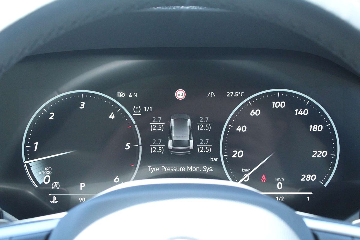 2025 Volkswagen Touareg 170TDI RC