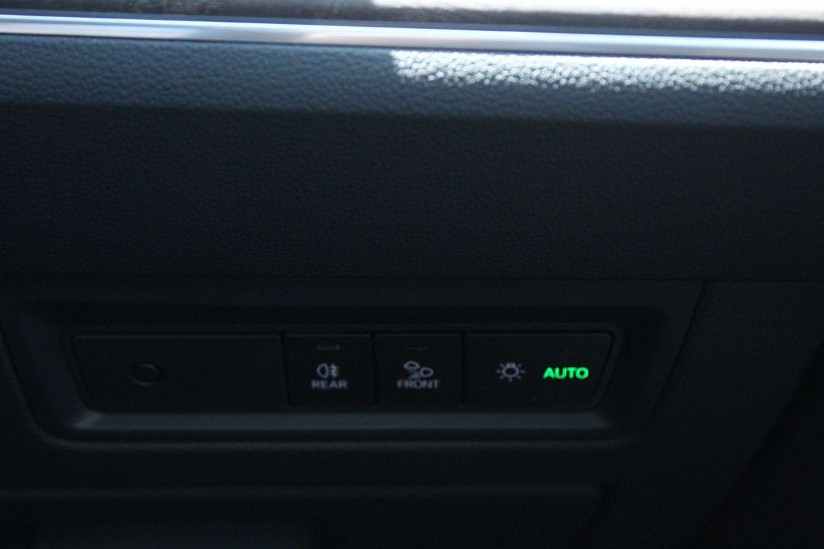 2025 Volkswagen Touareg 170TDI RC