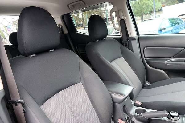 2020 Mitsubishi Triton GLX-R MR 4X4