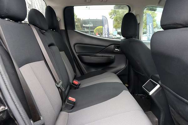 2020 Mitsubishi Triton GLX-R MR 4X4