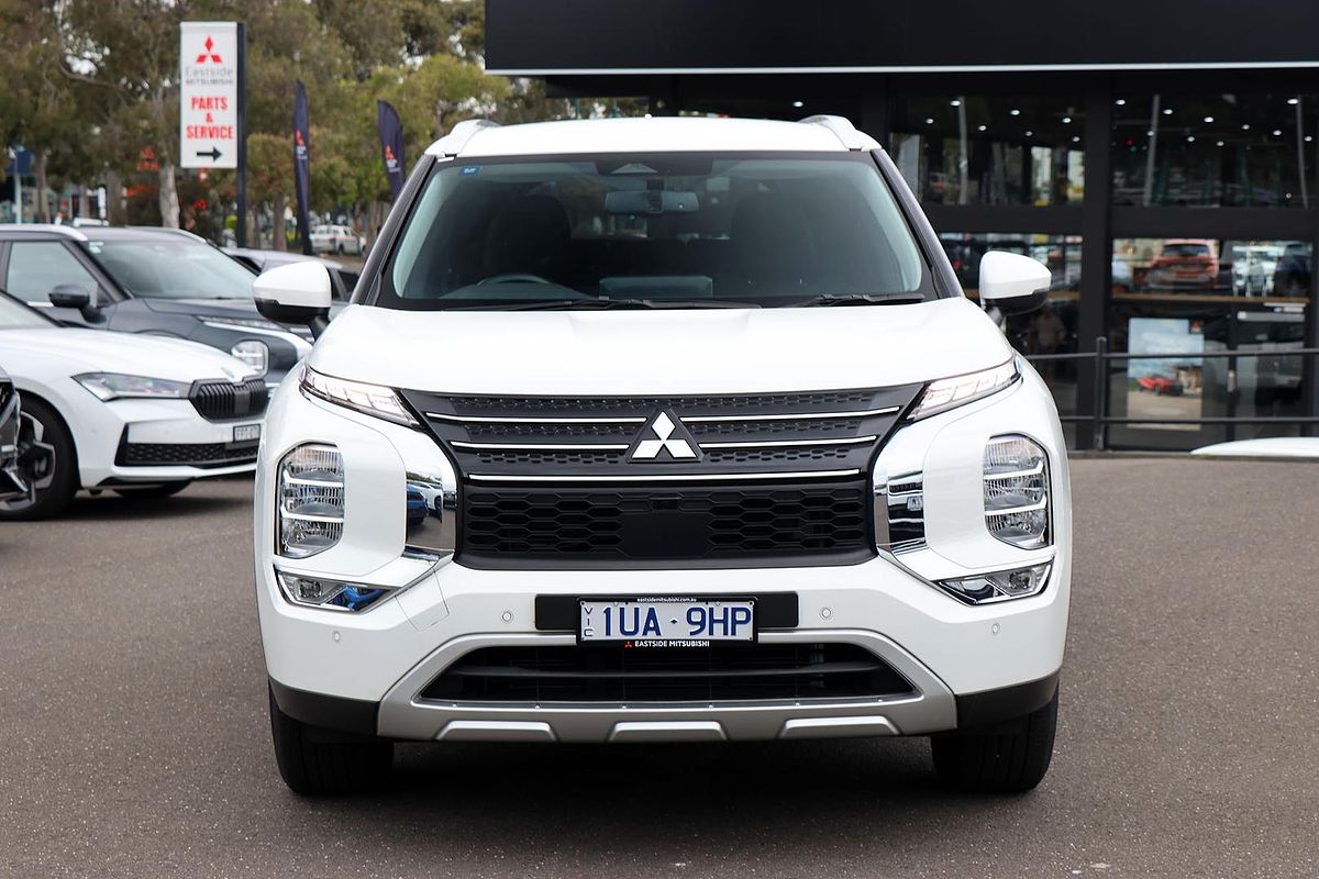 2023 Mitsubishi Outlander LS ZM