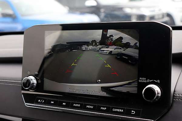 2023 Mitsubishi Outlander LS ZM