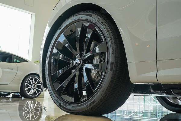 2025 Land Rover Range Rover Sport PHEV P460e Dynamic HSE L461