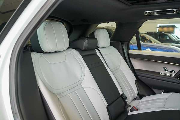 2025 Land Rover Range Rover Sport PHEV P460e Dynamic HSE L461