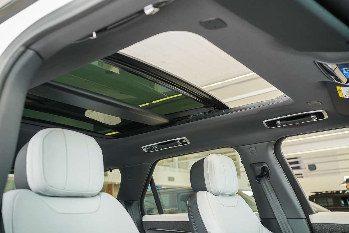 2025 Land Rover Range Rover Sport PHEV P460e Dynamic HSE L461