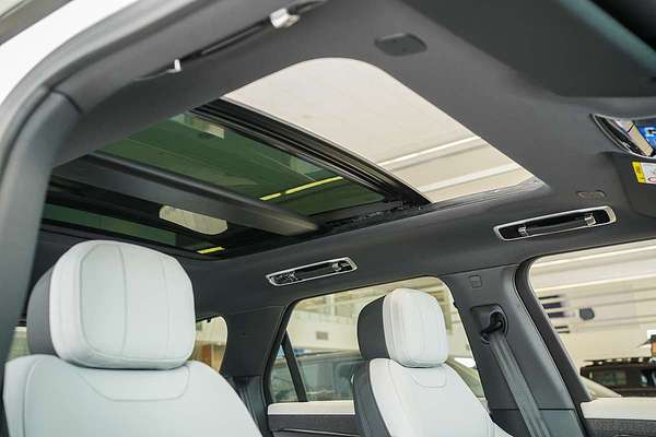 2025 Land Rover Range Rover Sport PHEV P460e Dynamic HSE L461