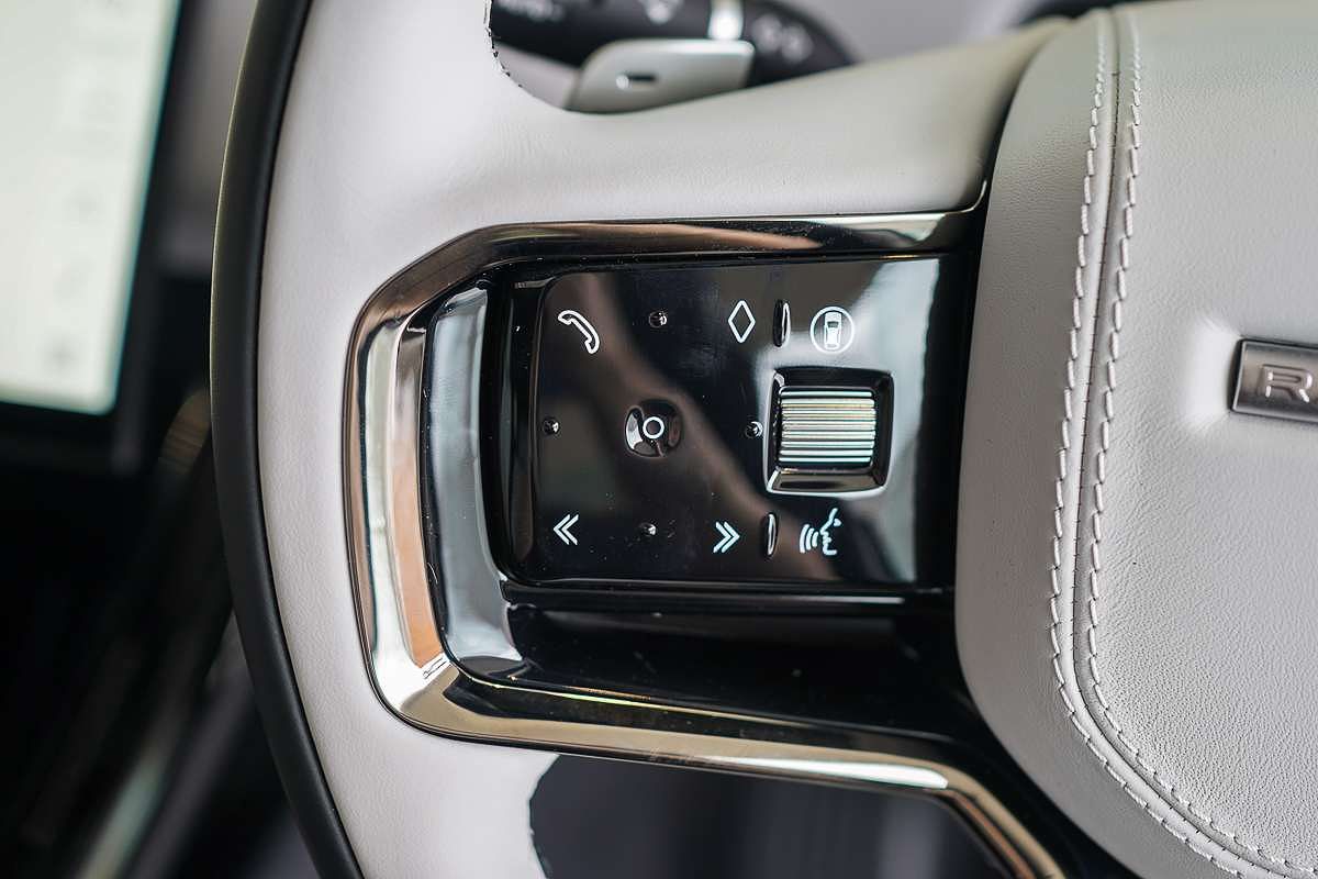 2025 Land Rover Range Rover Sport PHEV P460e Dynamic HSE L461