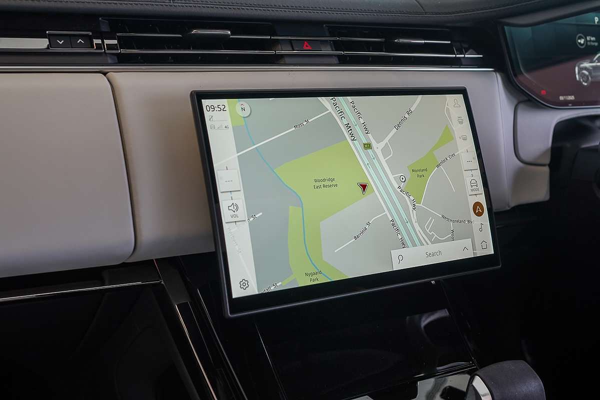 2025 Land Rover Range Rover Sport PHEV P460e Dynamic HSE L461