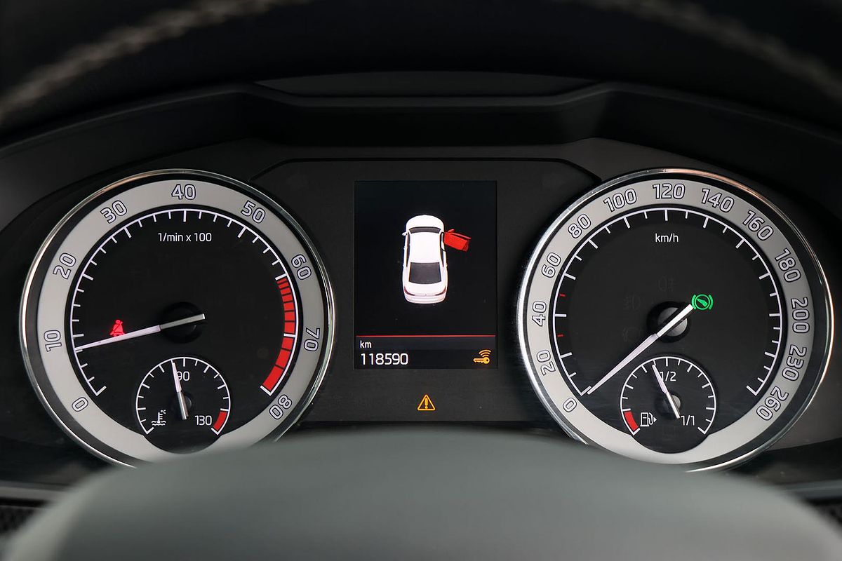 2017 SKODA Superb 206TSI SportLine NP