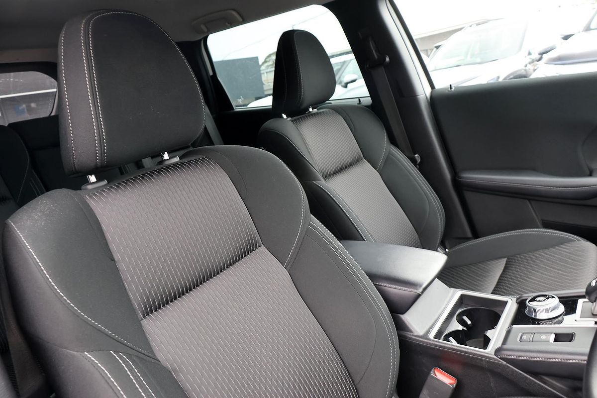 2023 Mitsubishi Outlander LS ZM