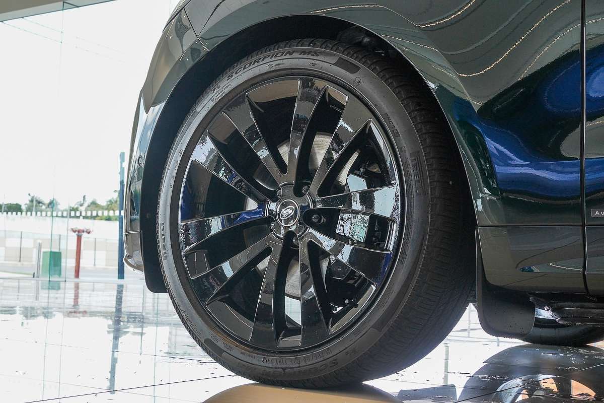 2025 Land Rover Range Rover Sport P530 Autobiography L461