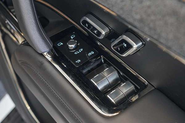 2025 Land Rover Range Rover Sport P530 Autobiography L461