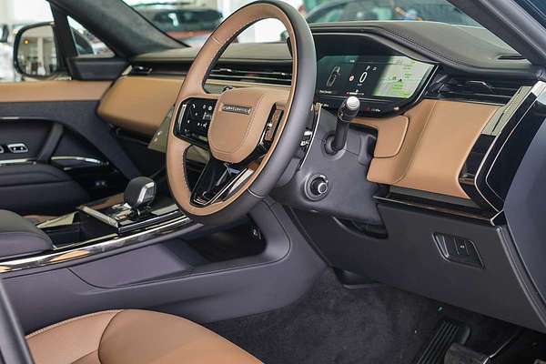 2025 Land Rover Range Rover Sport P530 Autobiography L461