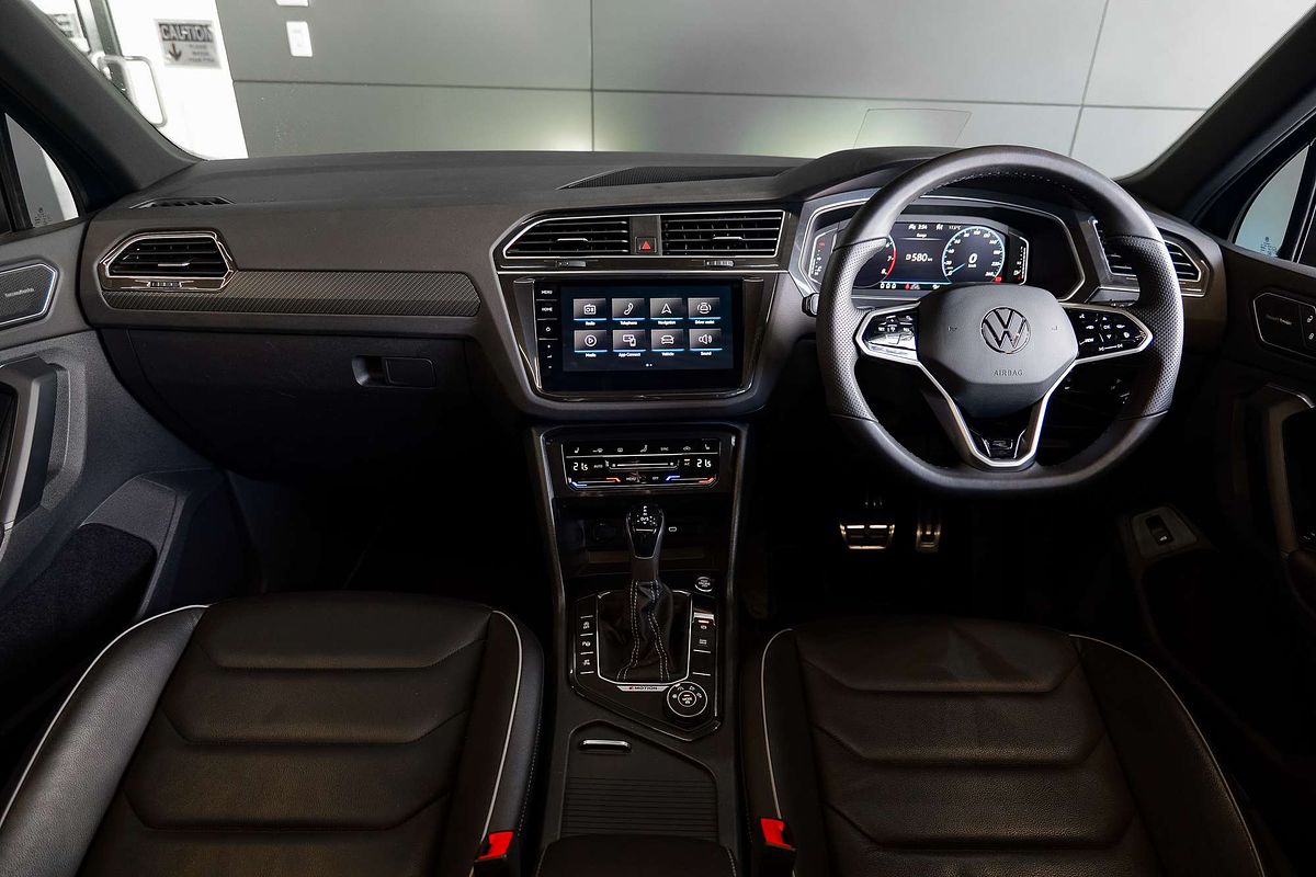2022 Volkswagen Tiguan 162TSI R-Line 5N
