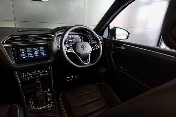 2022 Volkswagen Tiguan 162TSI R-Line 5N