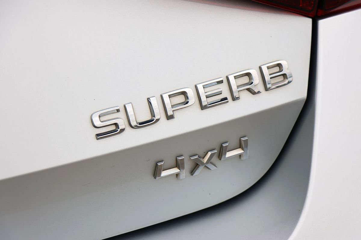 2017 SKODA Superb 206TSI SportLine NP