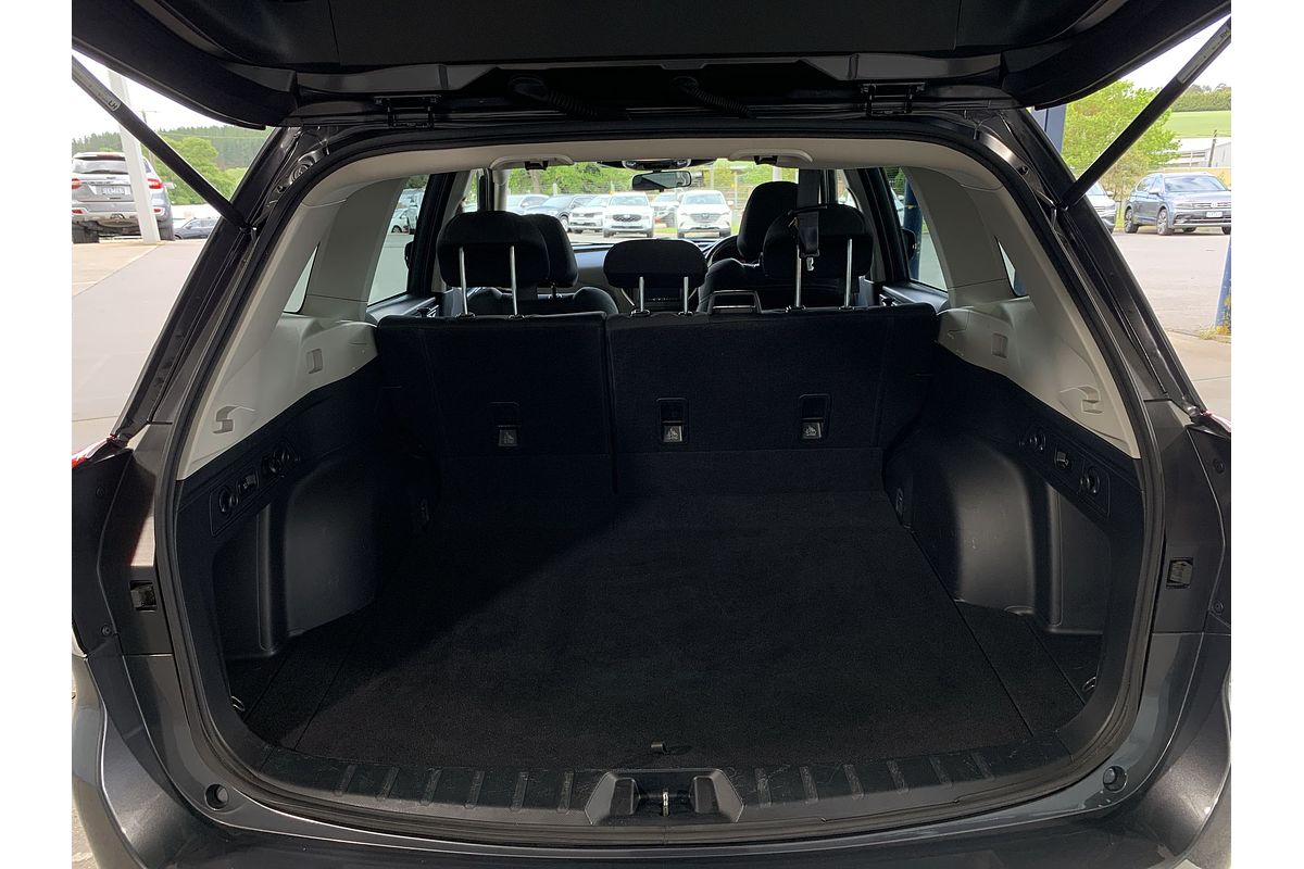 2022 Subaru Forester 2.5X S5