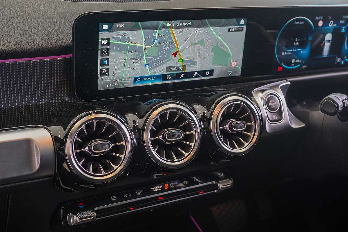 2022 Mercedes-Benz GLB-Class GLB200 X247