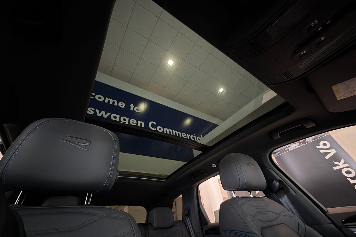 2025 Volkswagen Touareg R RC