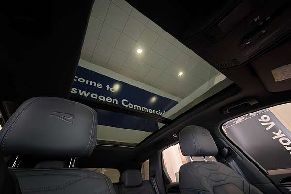 2025 Volkswagen Touareg R RC