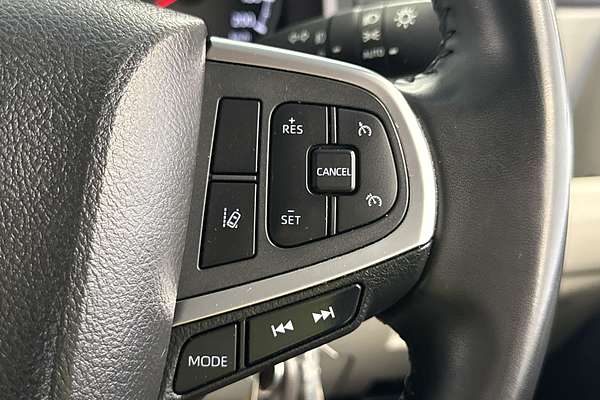 2022 Toyota Hiace GDH300R LWB