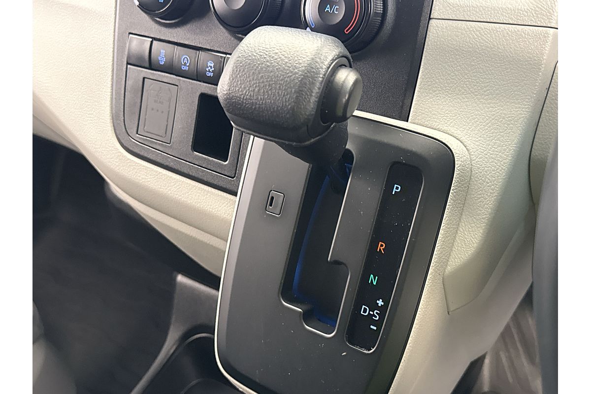 2022 Toyota Hiace GDH300R LWB