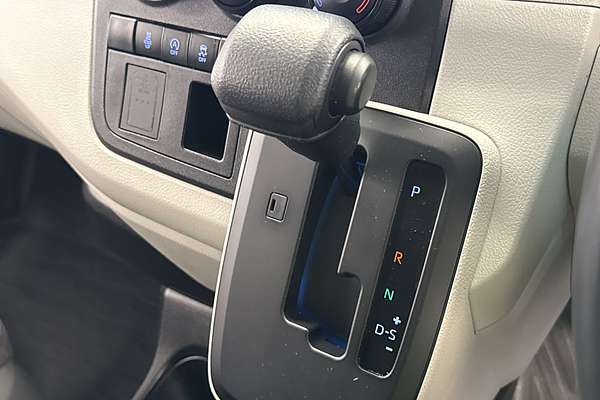 2022 Toyota Hiace GDH300R LWB