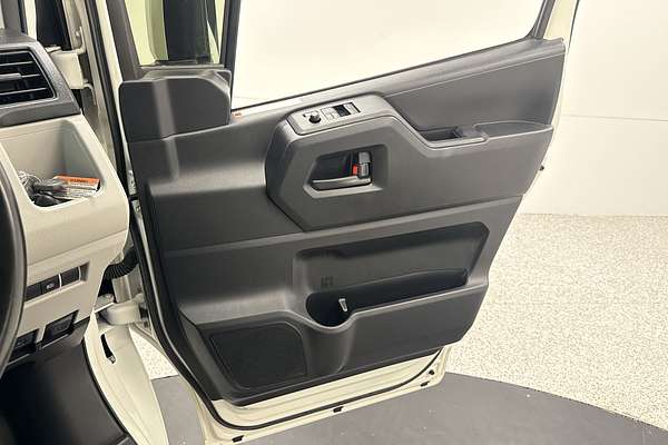 2022 Toyota Hiace GDH300R LWB