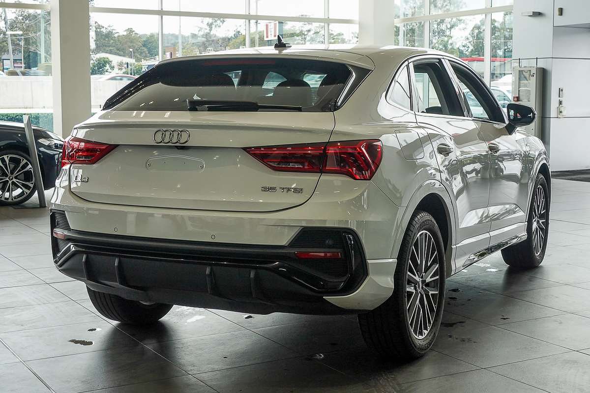 2022 Audi Q3 35 TFSI S line F3
