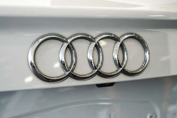 2022 Audi Q3 35 TFSI S line F3