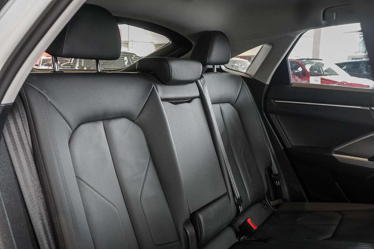 2022 Audi Q3 35 TFSI S line F3