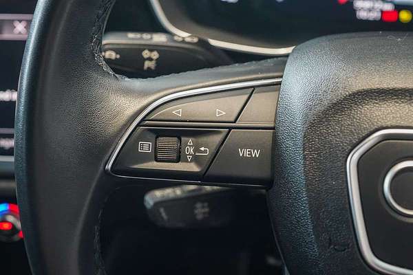 2022 Audi Q3 35 TFSI S line F3