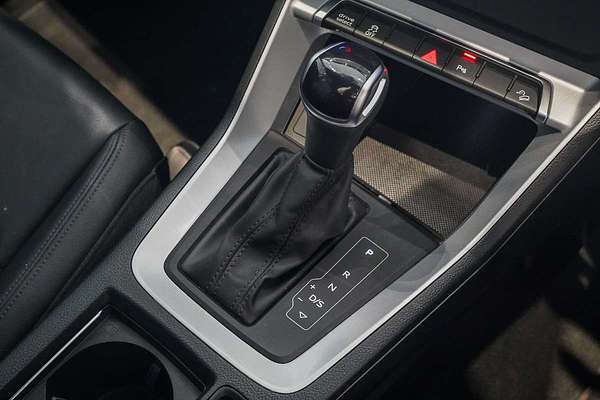 2022 Audi Q3 35 TFSI S line F3