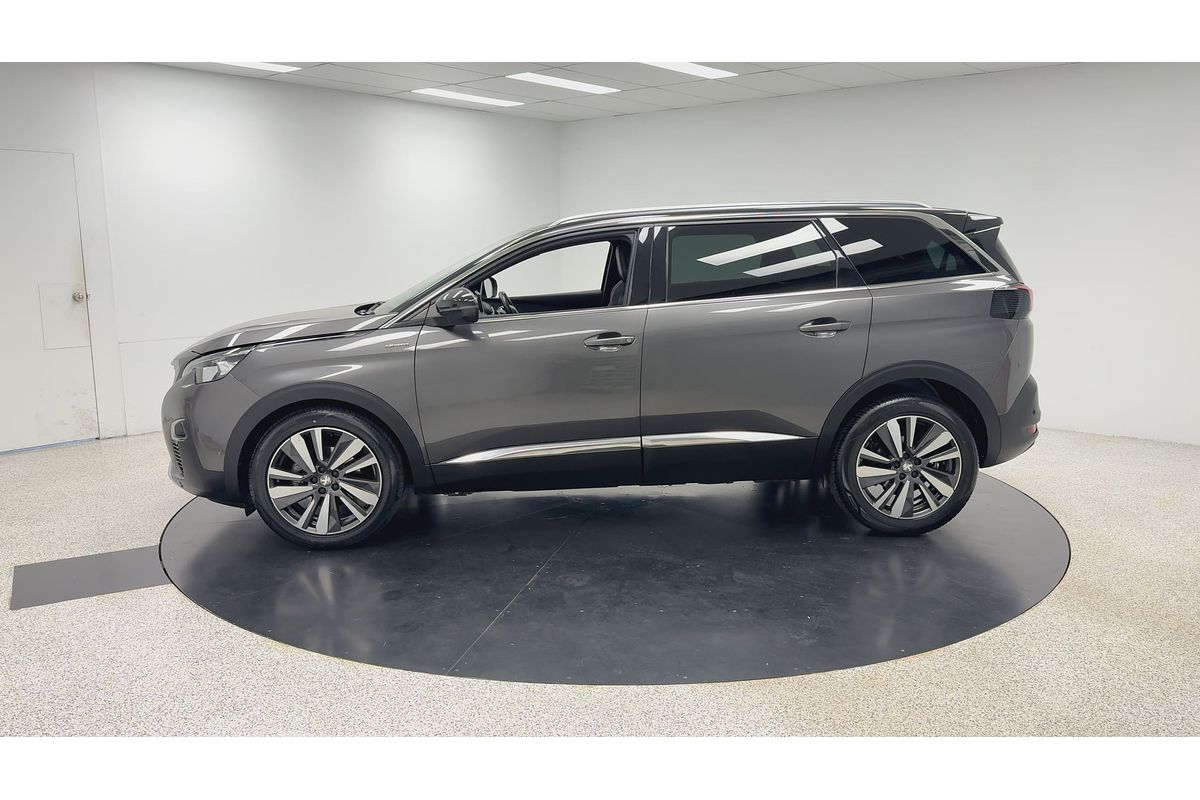 2019 Peugeot 5008 GT Line P87