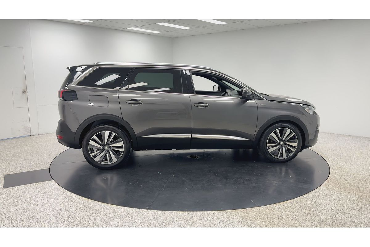 2019 Peugeot 5008 GT Line P87