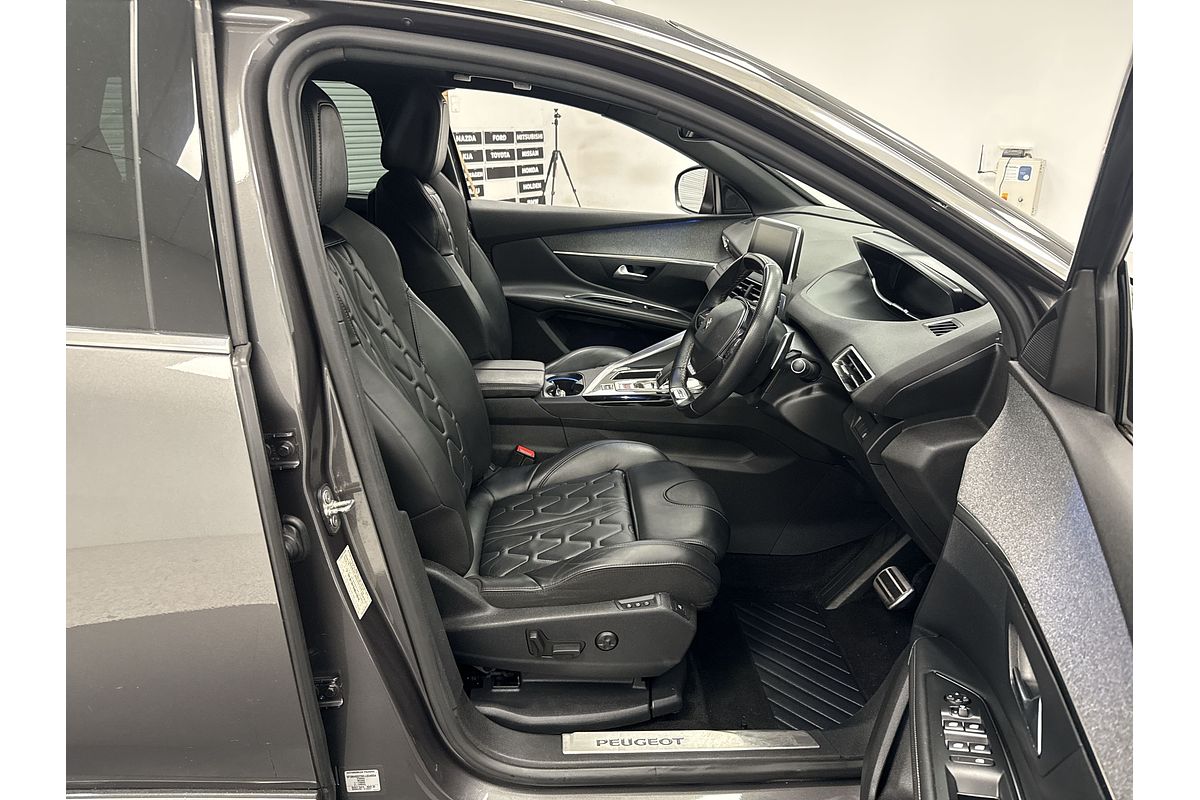2019 Peugeot 5008 GT Line P87