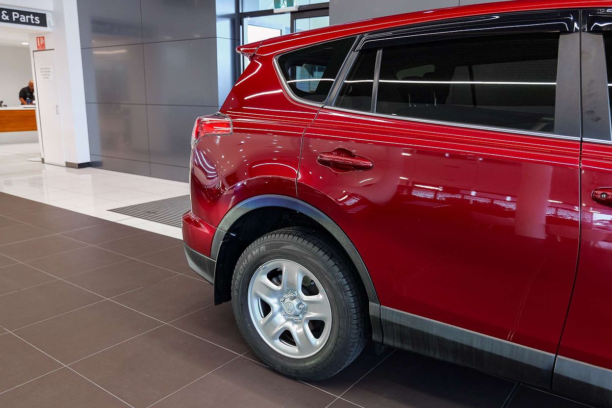 2017 Toyota RAV4 GX ZSA42R