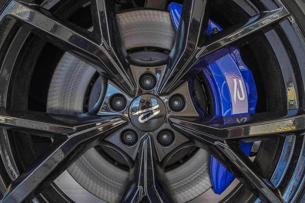 2025 Volkswagen Touareg R RC