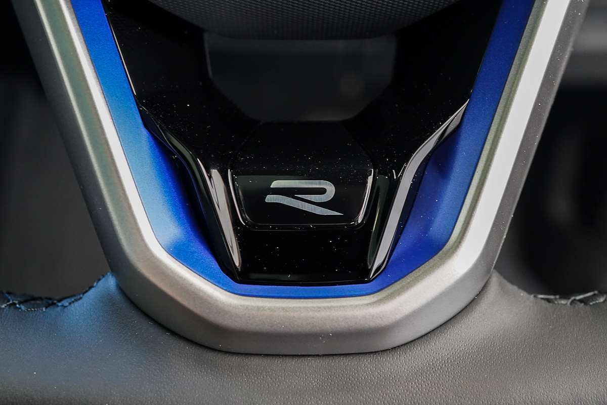 2025 Volkswagen Touareg R RC