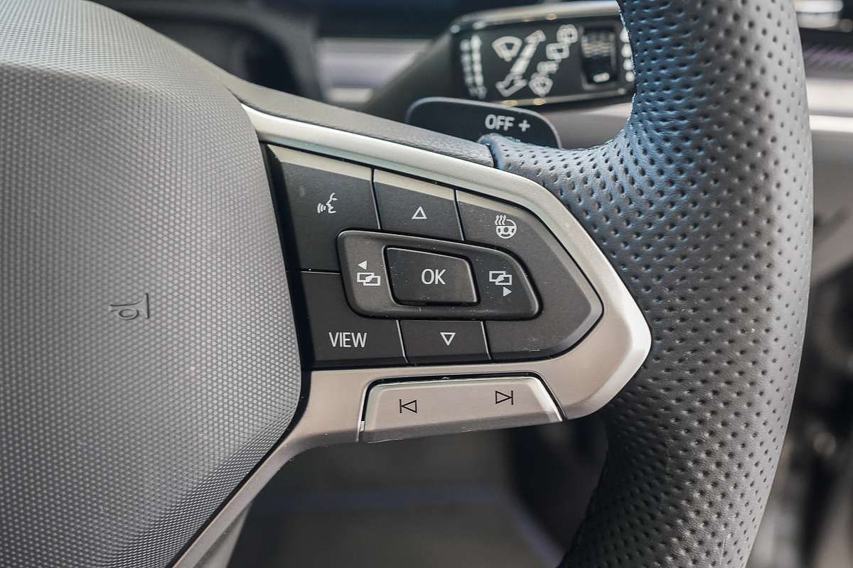 2025 Volkswagen Touareg R RC