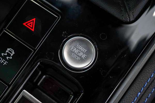 2025 Volkswagen Touareg R RC