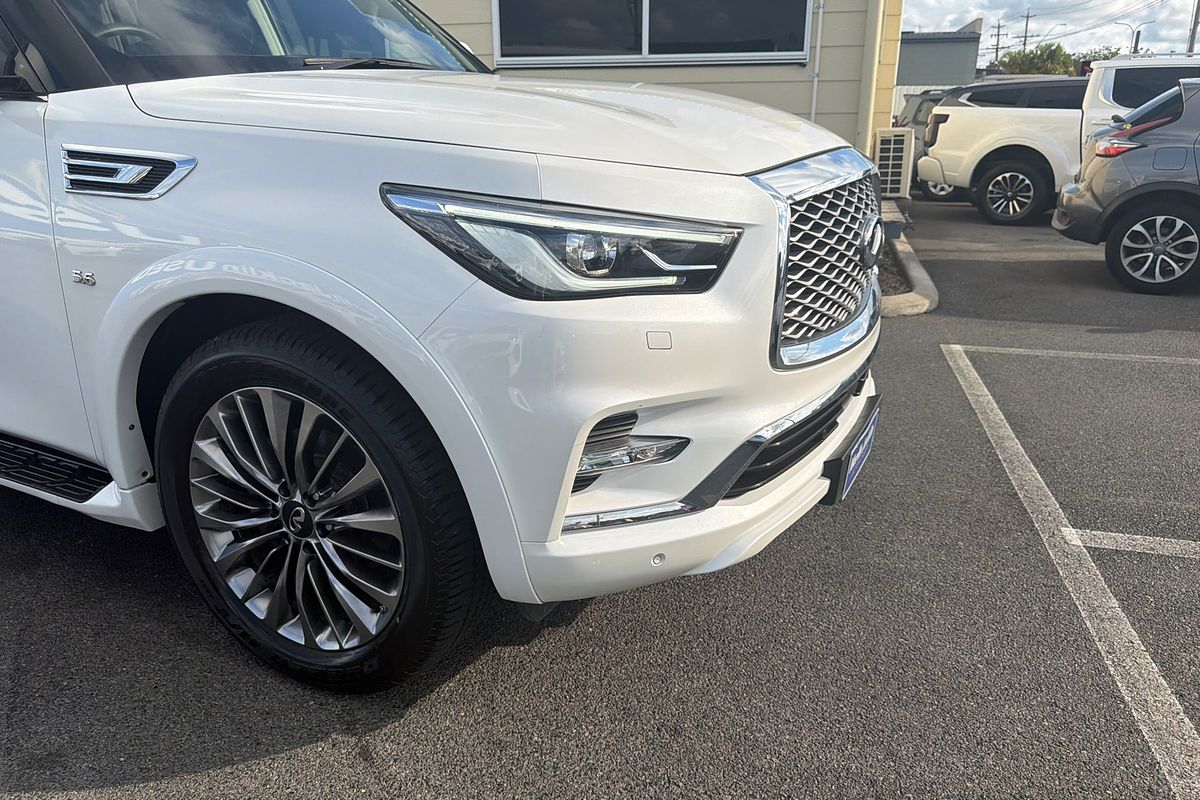 2018 INFINITI QX80 S Premium Z62