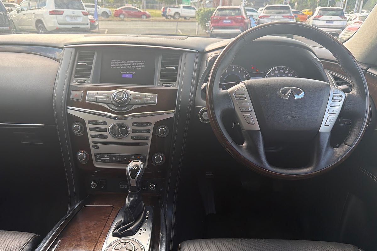 2018 INFINITI QX80 S Premium Z62