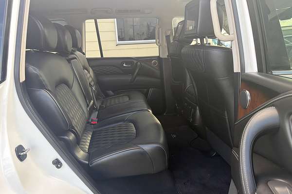 2018 INFINITI QX80 S Premium Z62