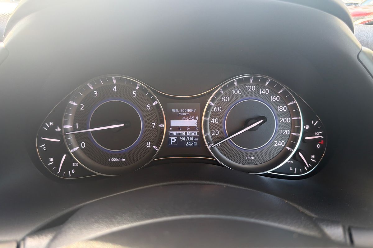 2018 INFINITI QX80 S Premium Z62