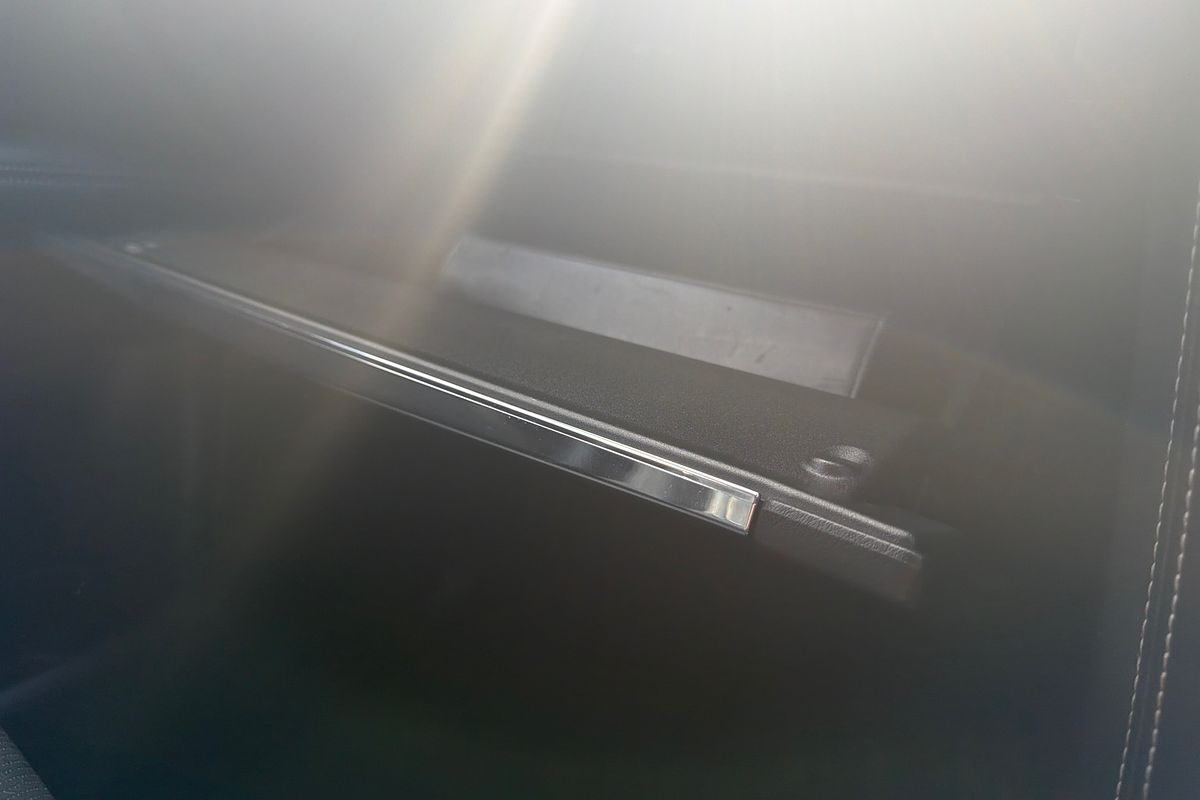 2018 INFINITI QX80 S Premium Z62