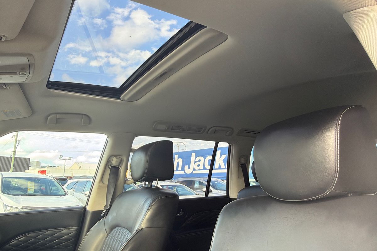 2018 INFINITI QX80 S Premium Z62