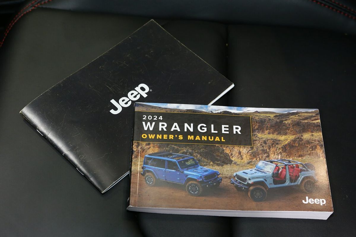2024 Jeep Wrangler Unlimited Rubicon JL