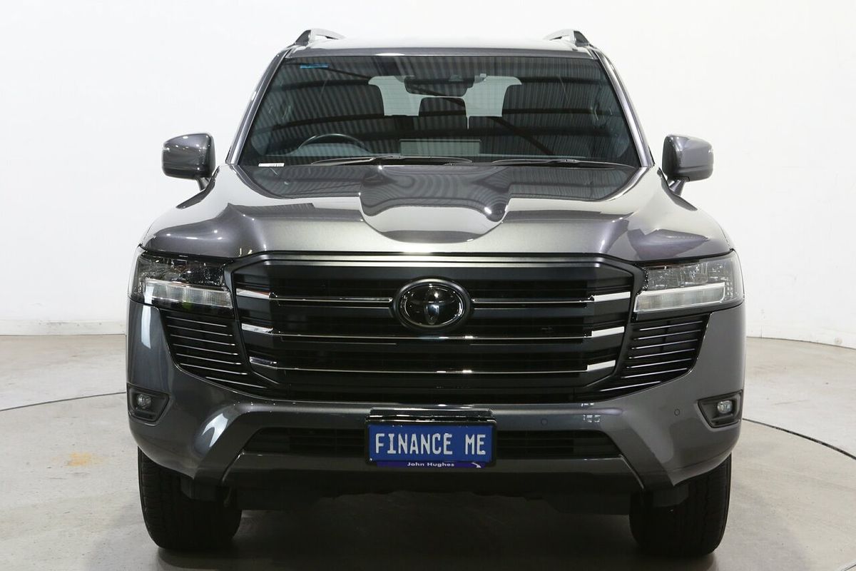 2024 Toyota Landcruiser GXL FJA300R